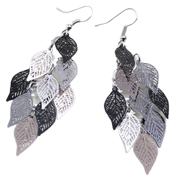 NWT- Metal Silver and Black Fall Leaf Dangle Earrings 3'x1' NWT - Picture 1 of 4